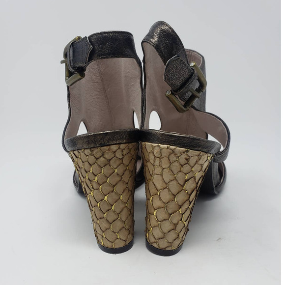 Anthropologie Farylrobin Roxanne Bronze Metallic peep toe healed sandals - Picture 5 of 10